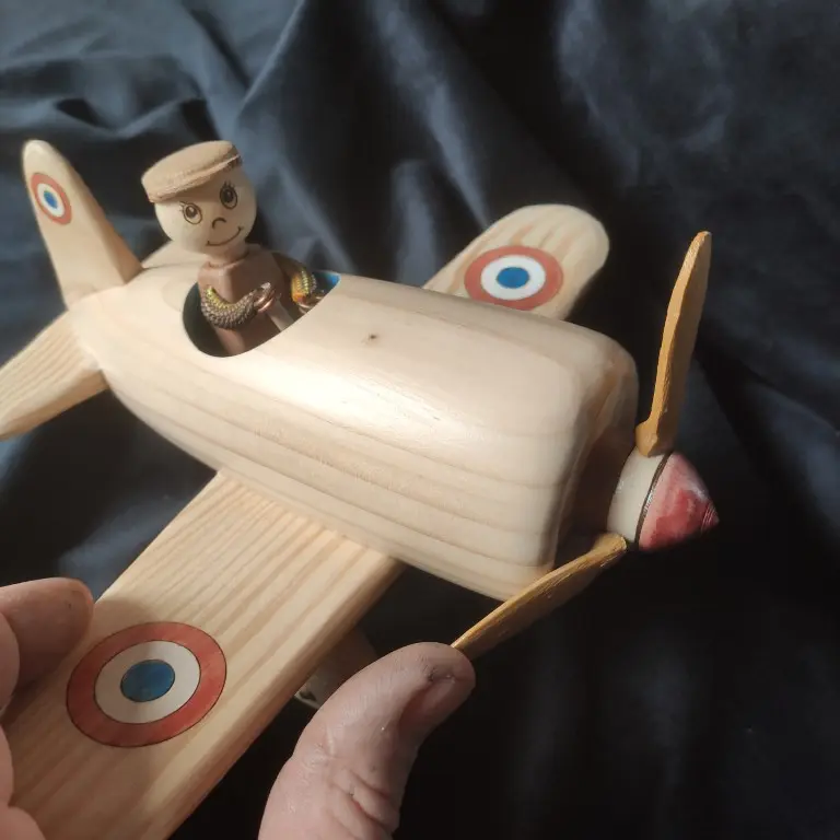 Avions Gee Bee hélice sur ressort